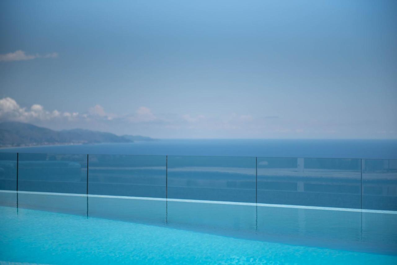 La Librata Boutique Hotel Terracina Buitenkant foto