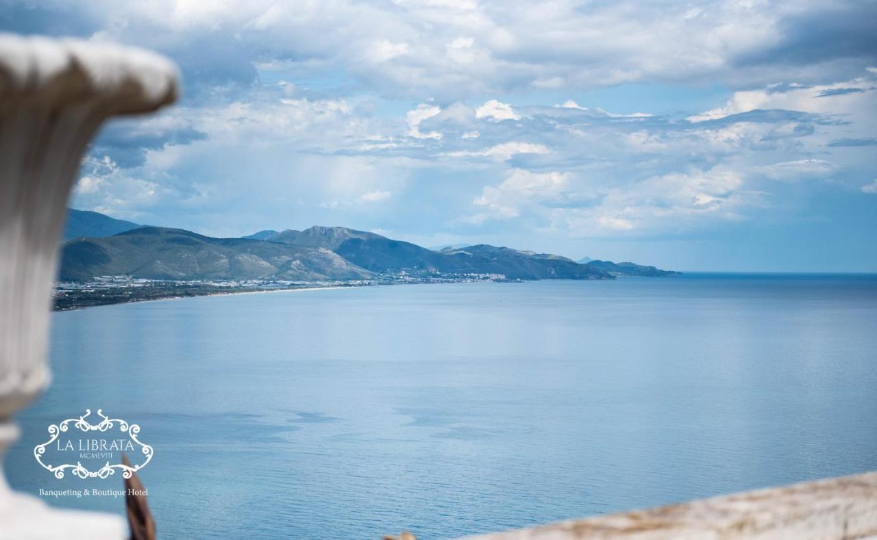 La Librata Boutique Hotel Terracina Buitenkant foto