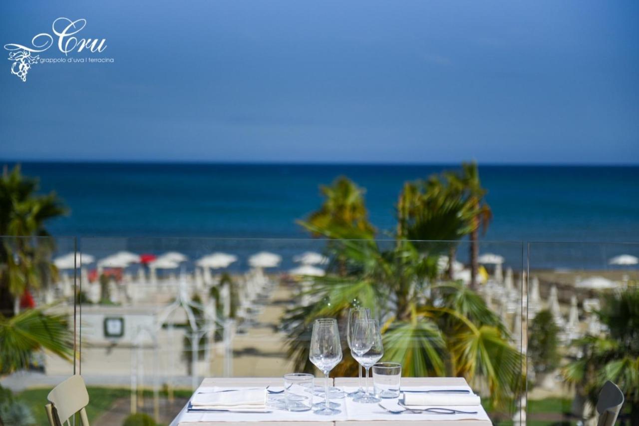 La Librata Boutique Hotel Terracina Buitenkant foto