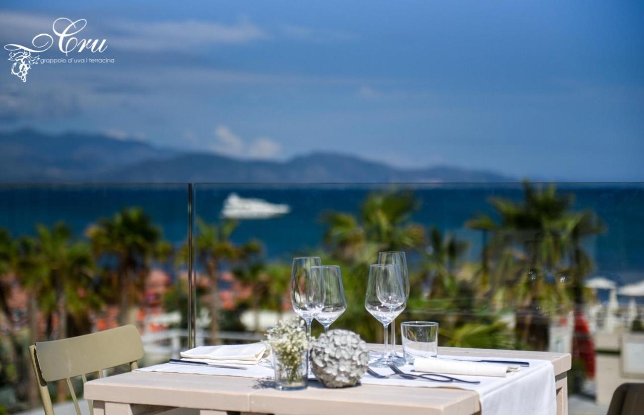 La Librata Boutique Hotel Terracina Buitenkant foto